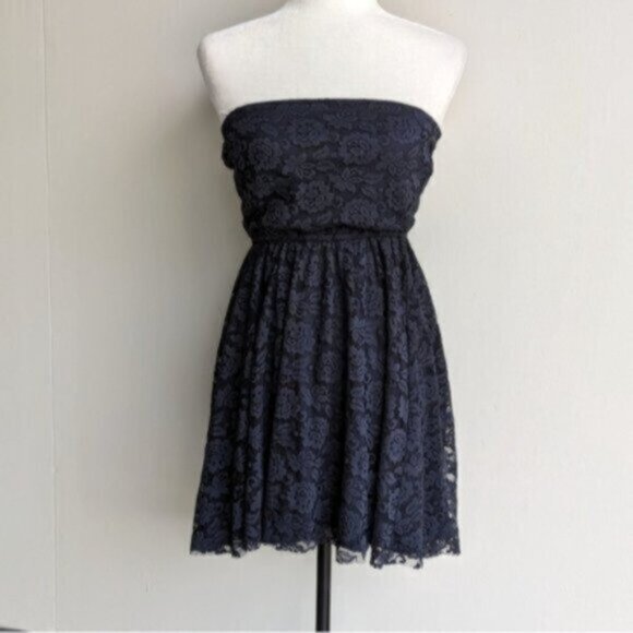 NWT Hollister blue lace strapless mini dress - Picture 1 of 4